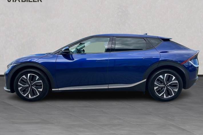 Blå Kia EV6 fra 2023
