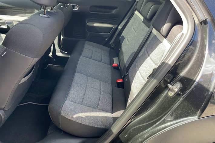 Sort Citroën C4 Cactus fra 2018