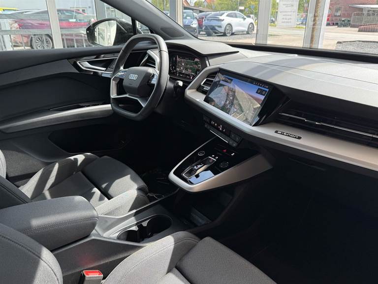 Audi Q4 45 E-tron S Line 286HK 5d Aut.