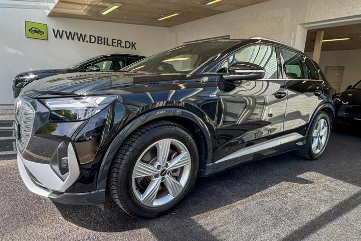 Sort Audi Q4 fra 2025