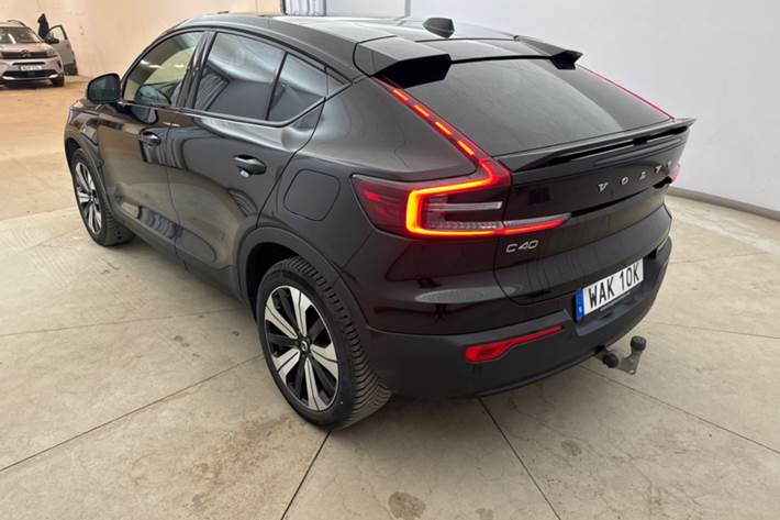 Sort Volvo C40 fra 2023