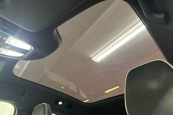 Sort Volvo C40 fra 2023