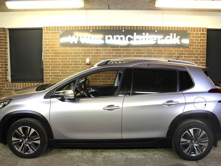 Peugeot 2008 1,6 BlueHDi 100 Allure Sky