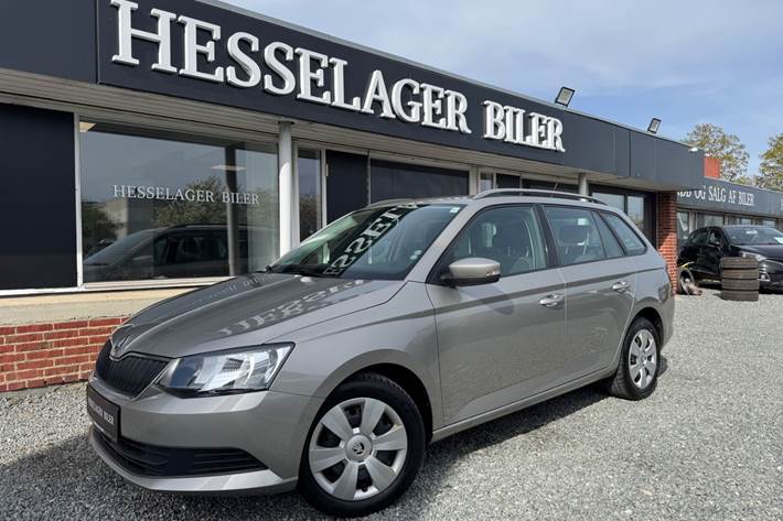 Beige Skoda Fabia fra 2017