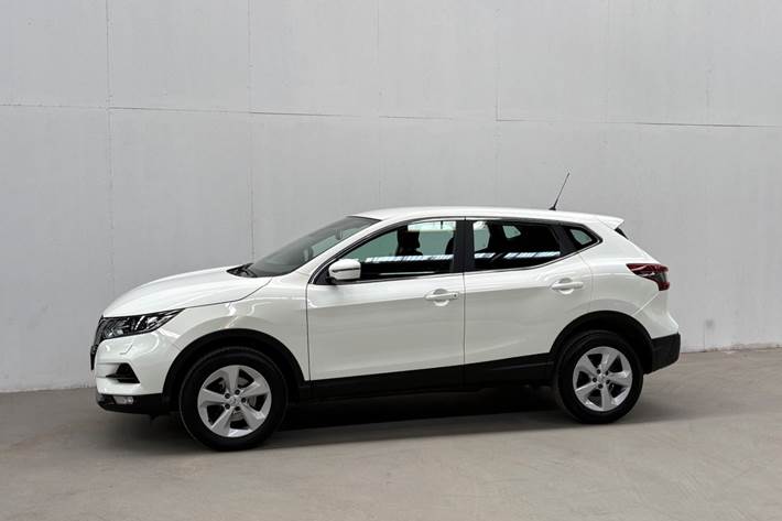Hvid Nissan Qashqai fra 2020