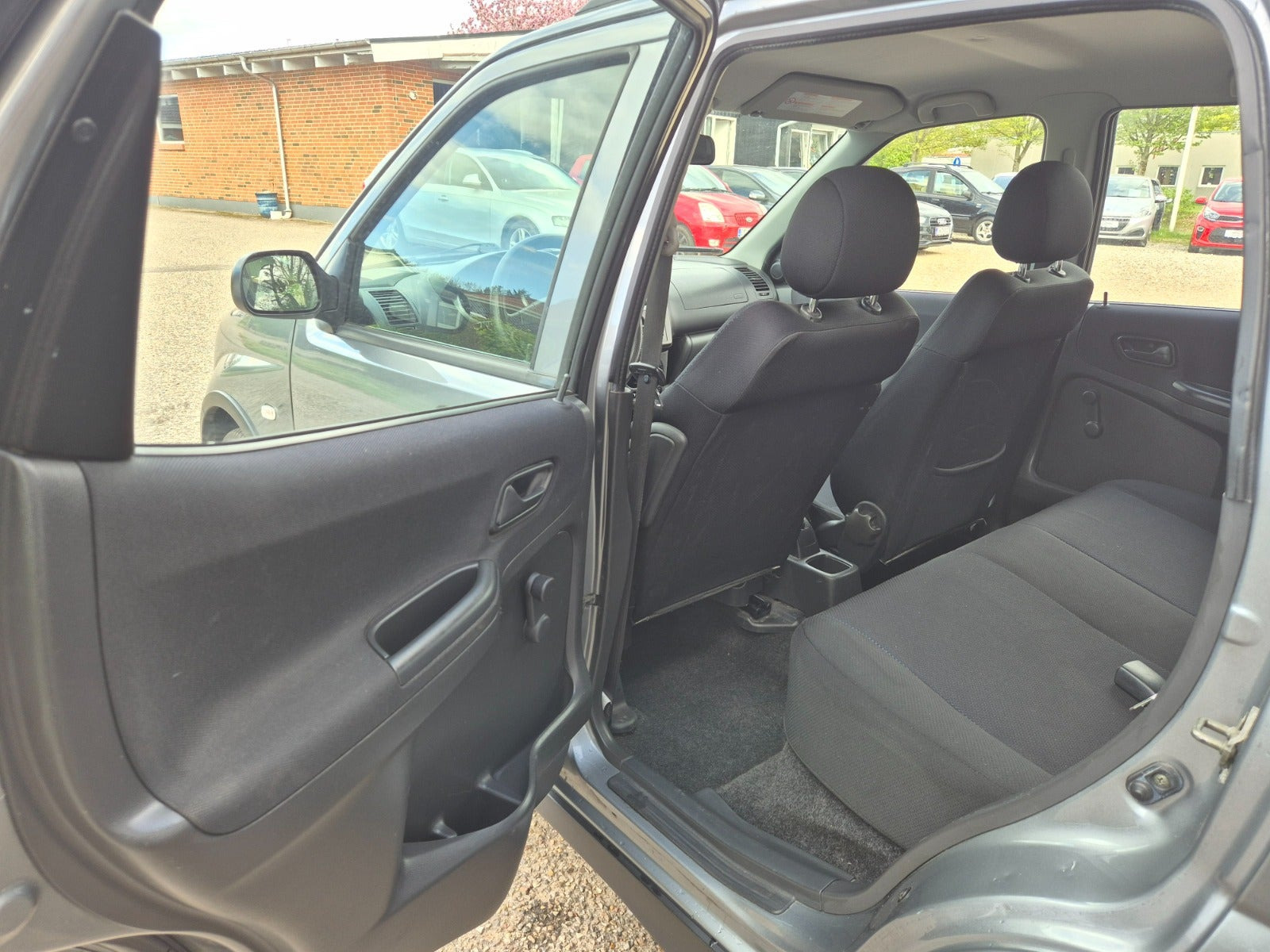 Grøn Suzuki Ignis fra 2006