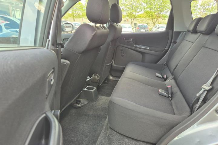 Grøn Suzuki Ignis fra 2006