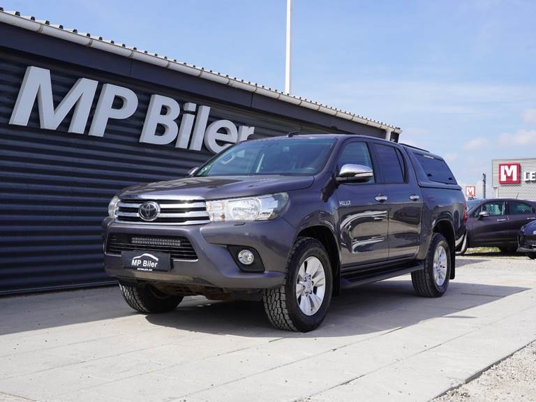 Toyota HiLux 2,4 D-4D 150 T3 Db.Kab aut. 4x4
