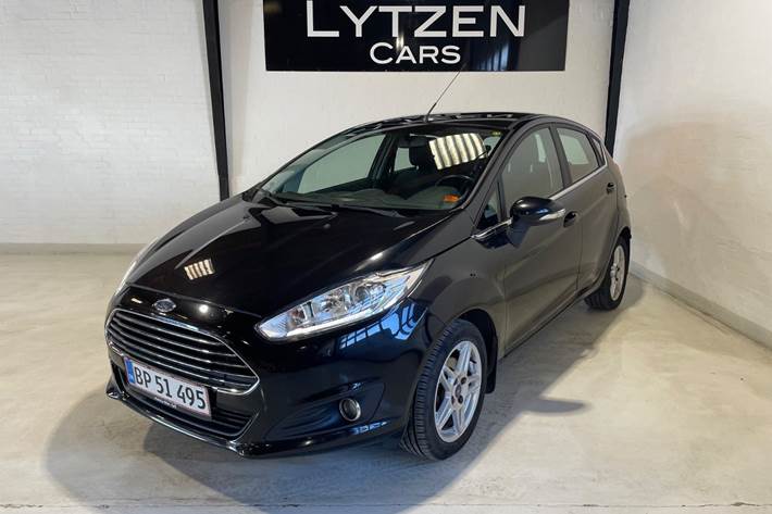 Sort Ford Fiesta fra 2014