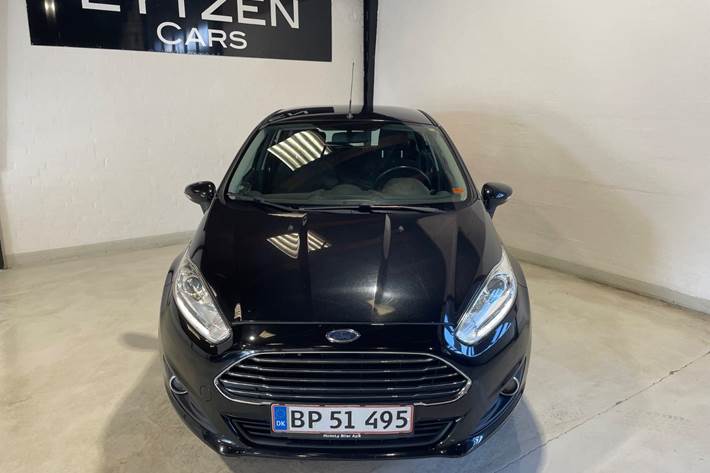 Sort Ford Fiesta fra 2014