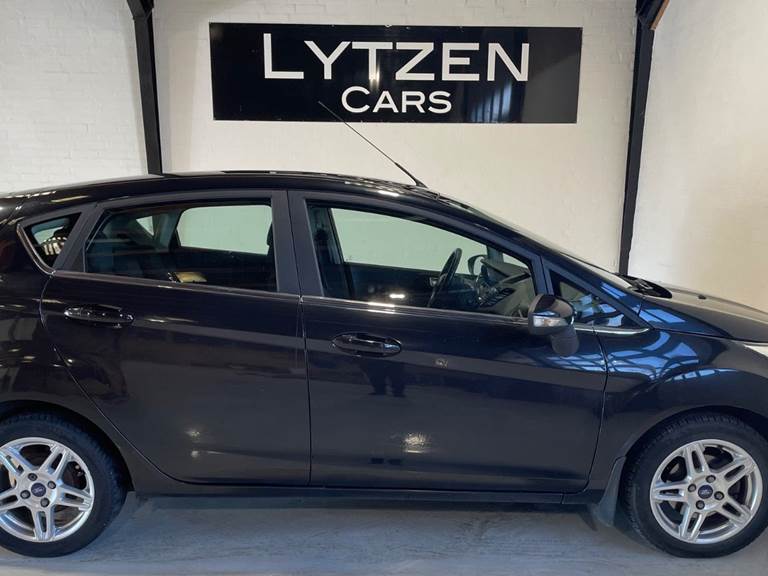 Ford Fiesta 1,0 SCTi 100 Titanium