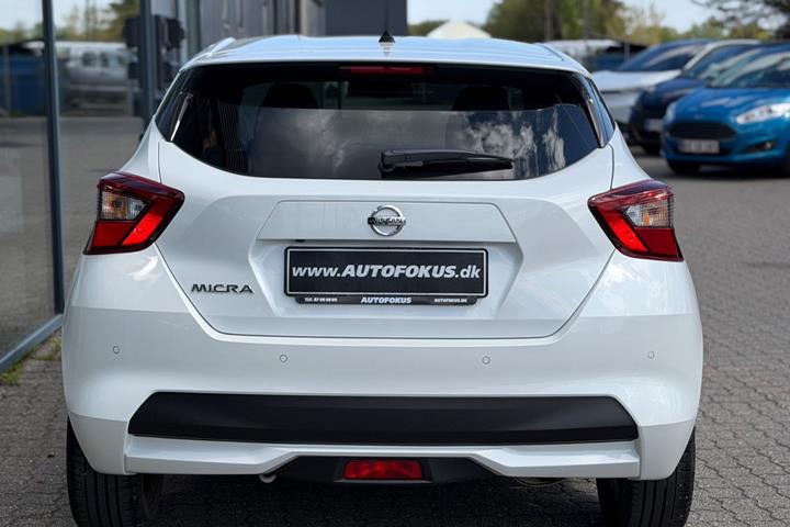 Hvid Nissan Micra fra 2019