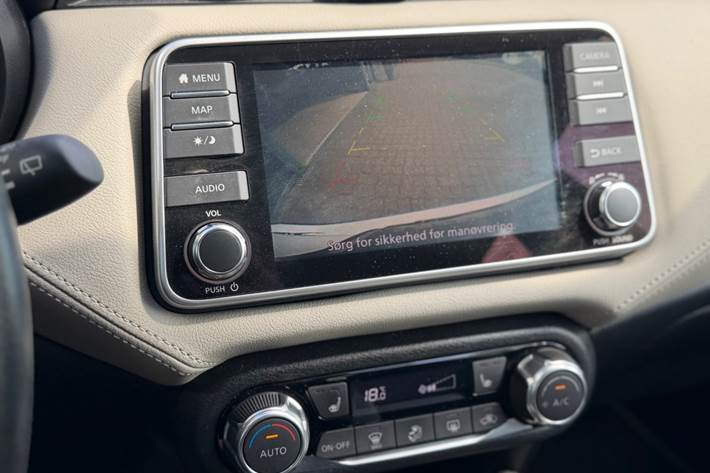 Hvid Nissan Micra fra 2019