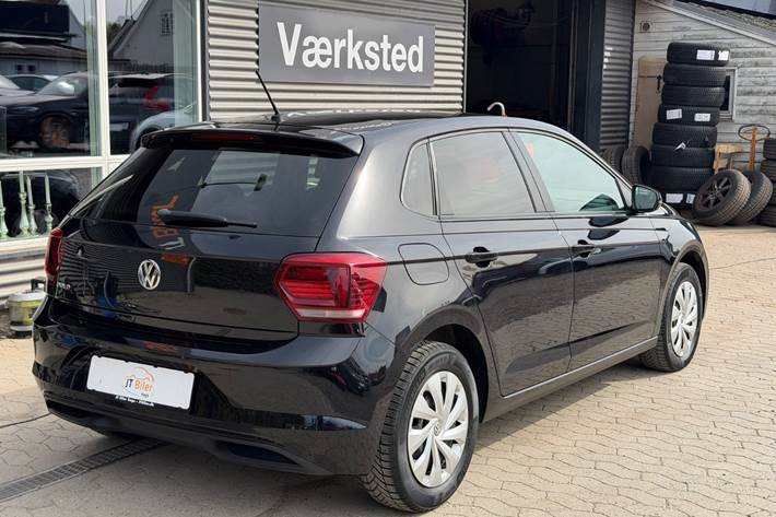 Sort VW Polo fra 2019