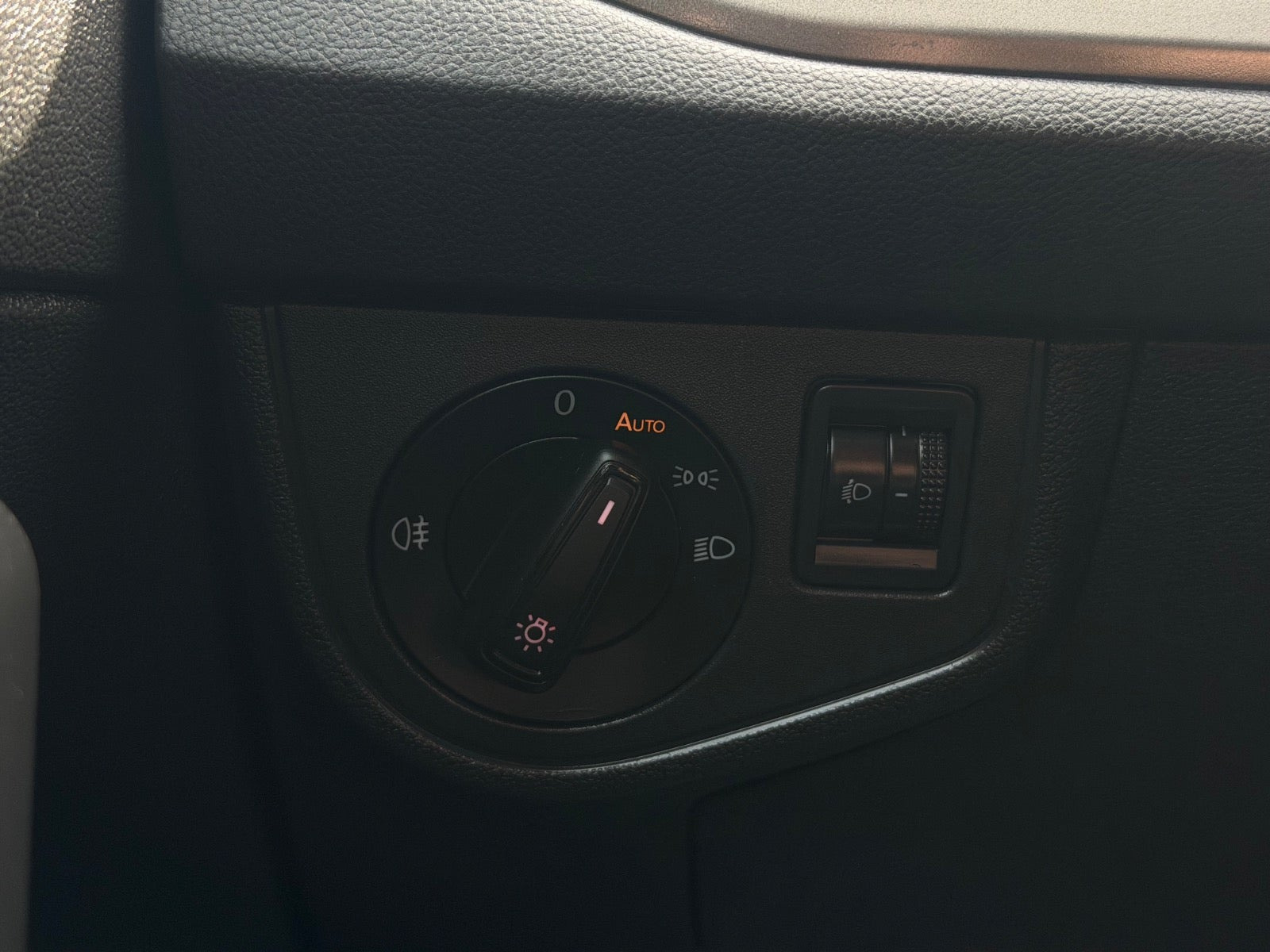 Sort VW Polo fra 2019