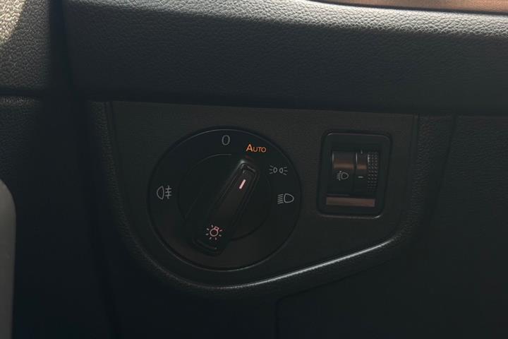 Sort VW Polo fra 2019
