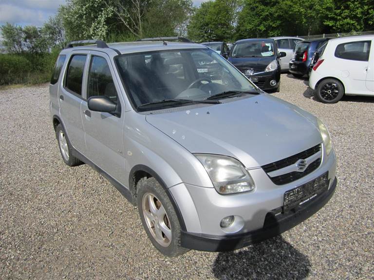 Suzuki Ignis 1,5 GL 99HK 5d