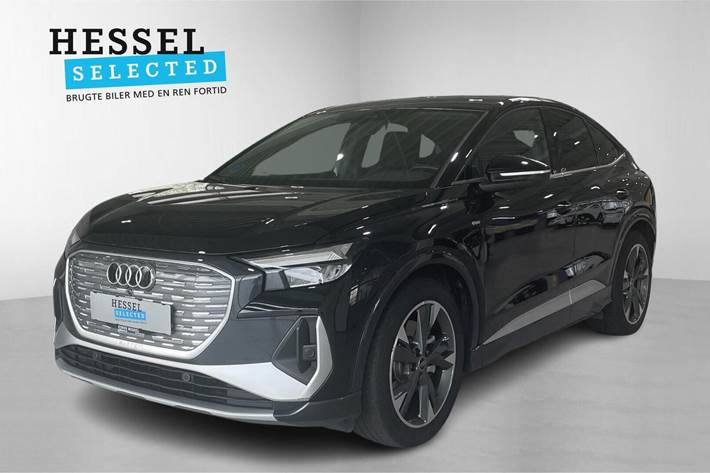 Sort Audi Q4 e-tron fra 2025 set udefra