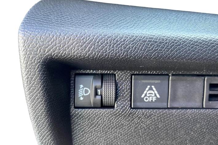 Sort Citroën C4 fra 2023