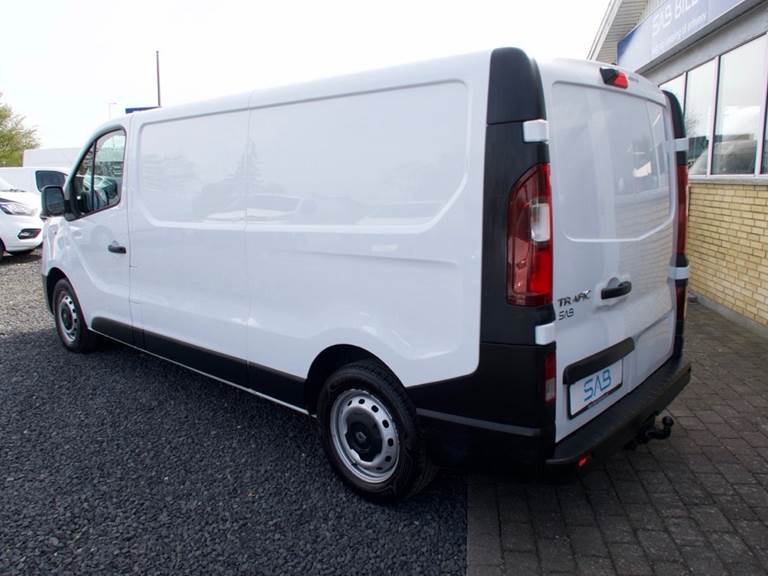 Renault Trafic T29 2,0 dCi 130 L2H1