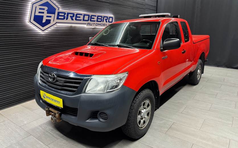 Toyota HiLux 2,5 D-4D 144 Ex.Kab 4x4 T2