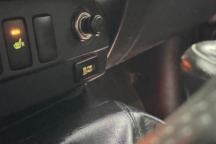undefined Toyota HiLux fra 2013