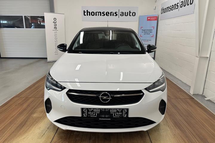 Hvid Opel Corsa fra 2021
