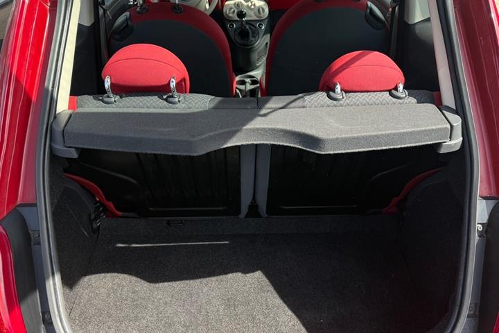 Grøn Fiat 500C fra 2015