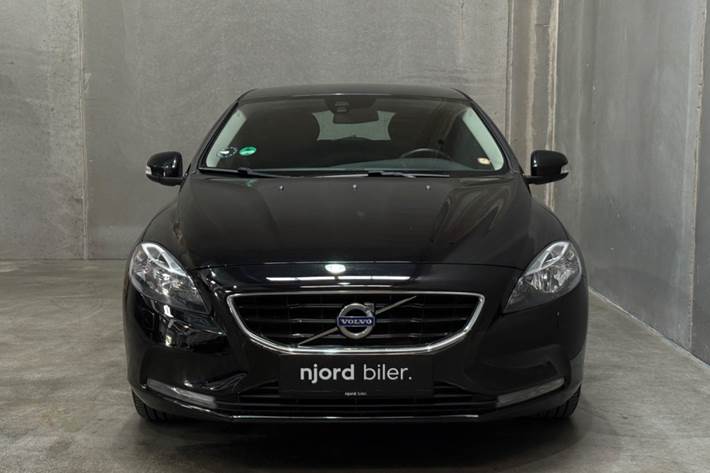 undefined Volvo V40 fra 2016