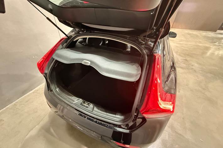 undefined Volvo V40 fra 2016