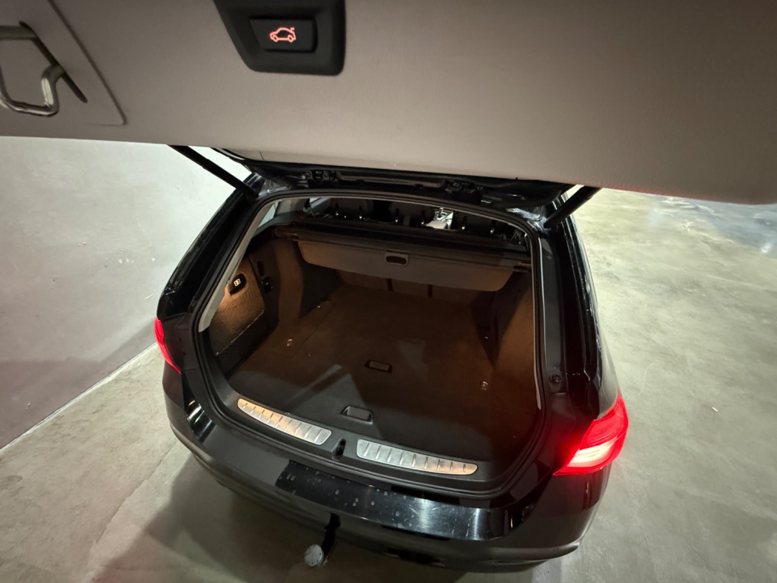 undefined BMW 318i fra 2016 set indefra
