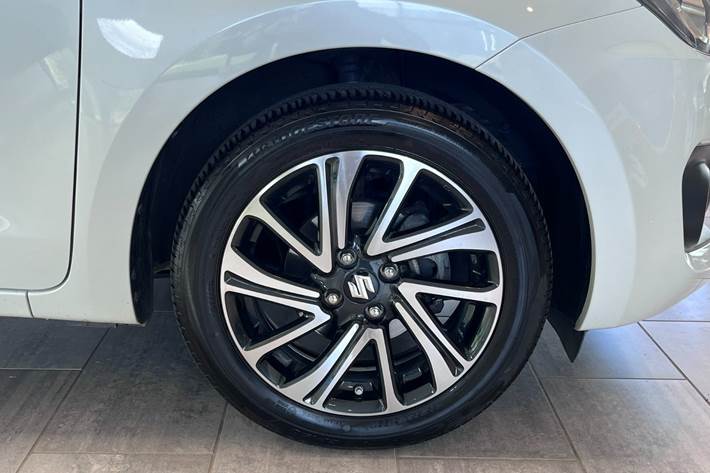 Hvid Suzuki Swift fra 2020