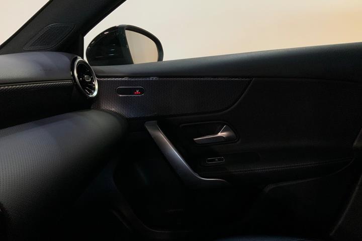 Sort Mercedes A200 d fra 2020