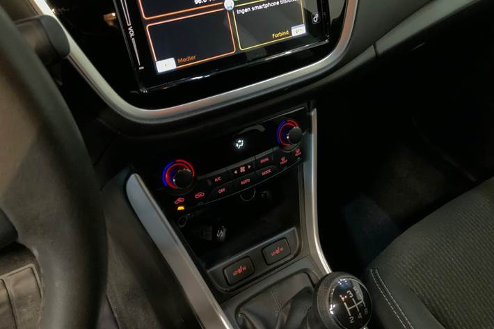 Sort Suzuki S-Cross fra 2018
