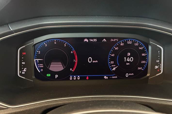 Hvid VW T-Roc fra 2021