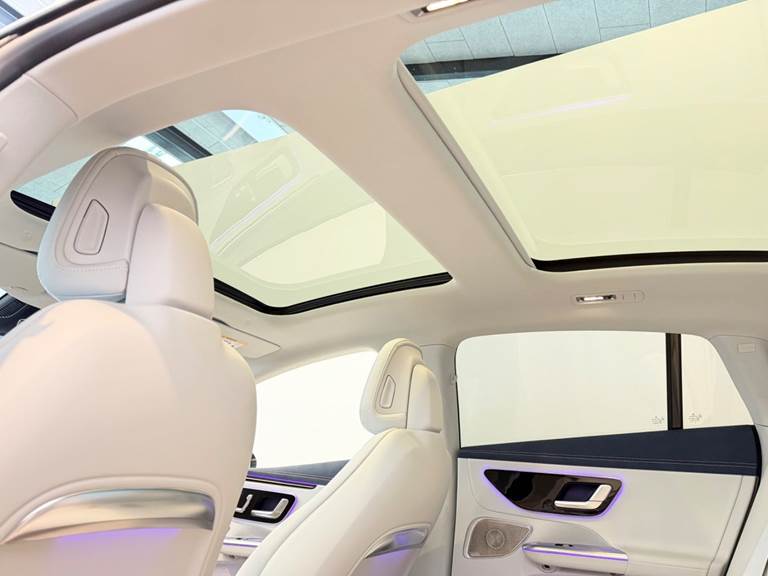 Mercedes EQE300 Avantgarde