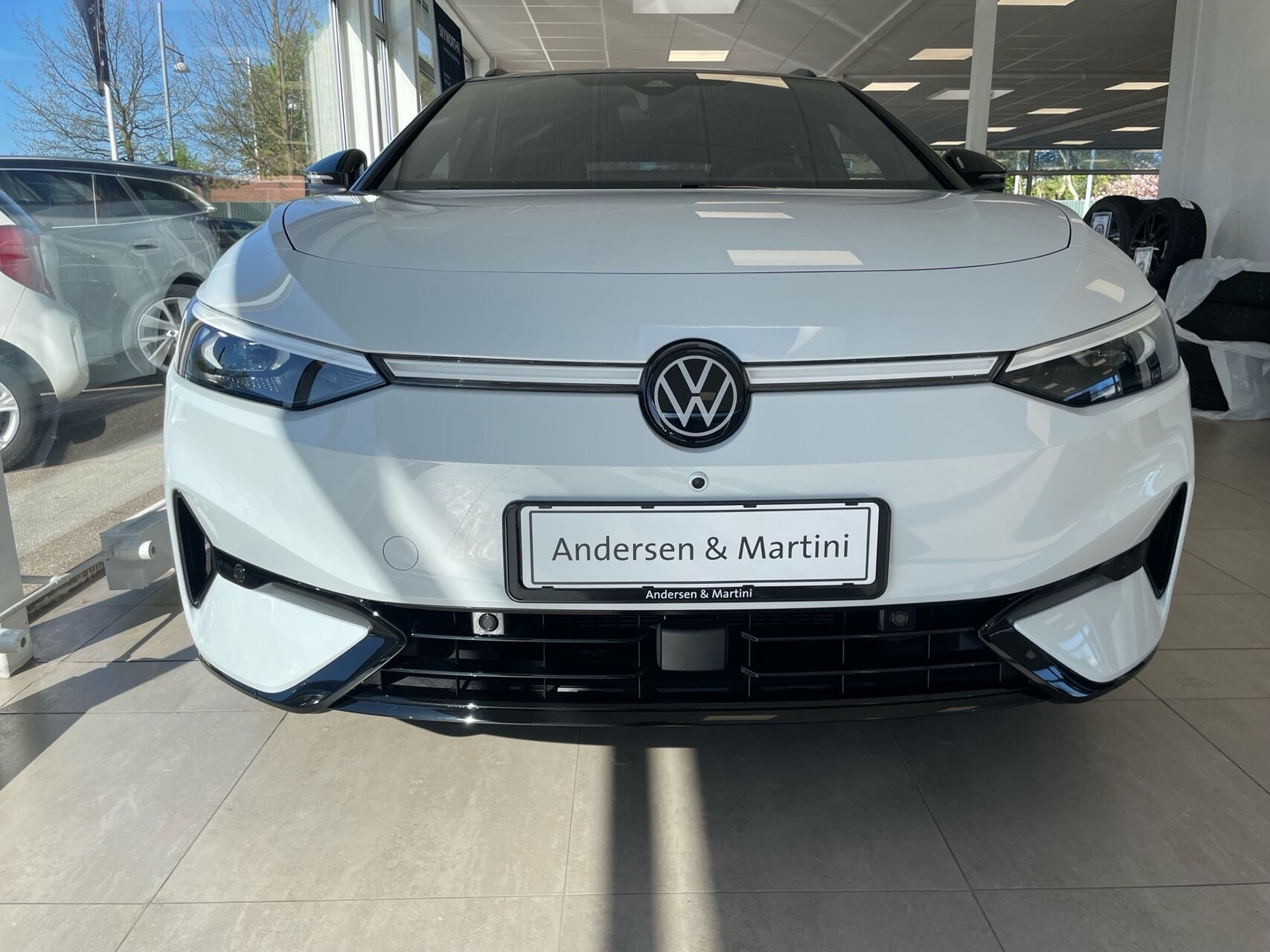 Hvid VW ID.7 fra 2026