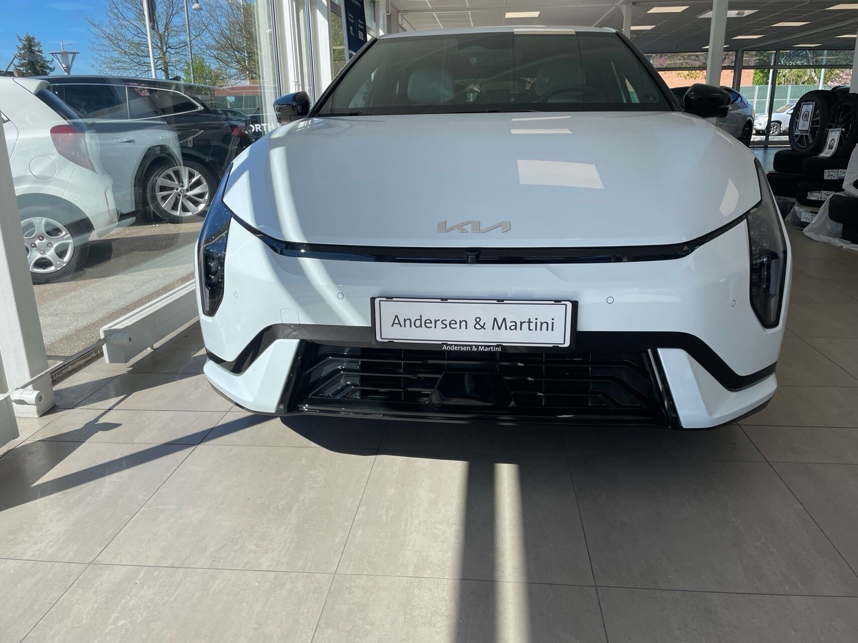 Hvid Kia EV4 fra 2026