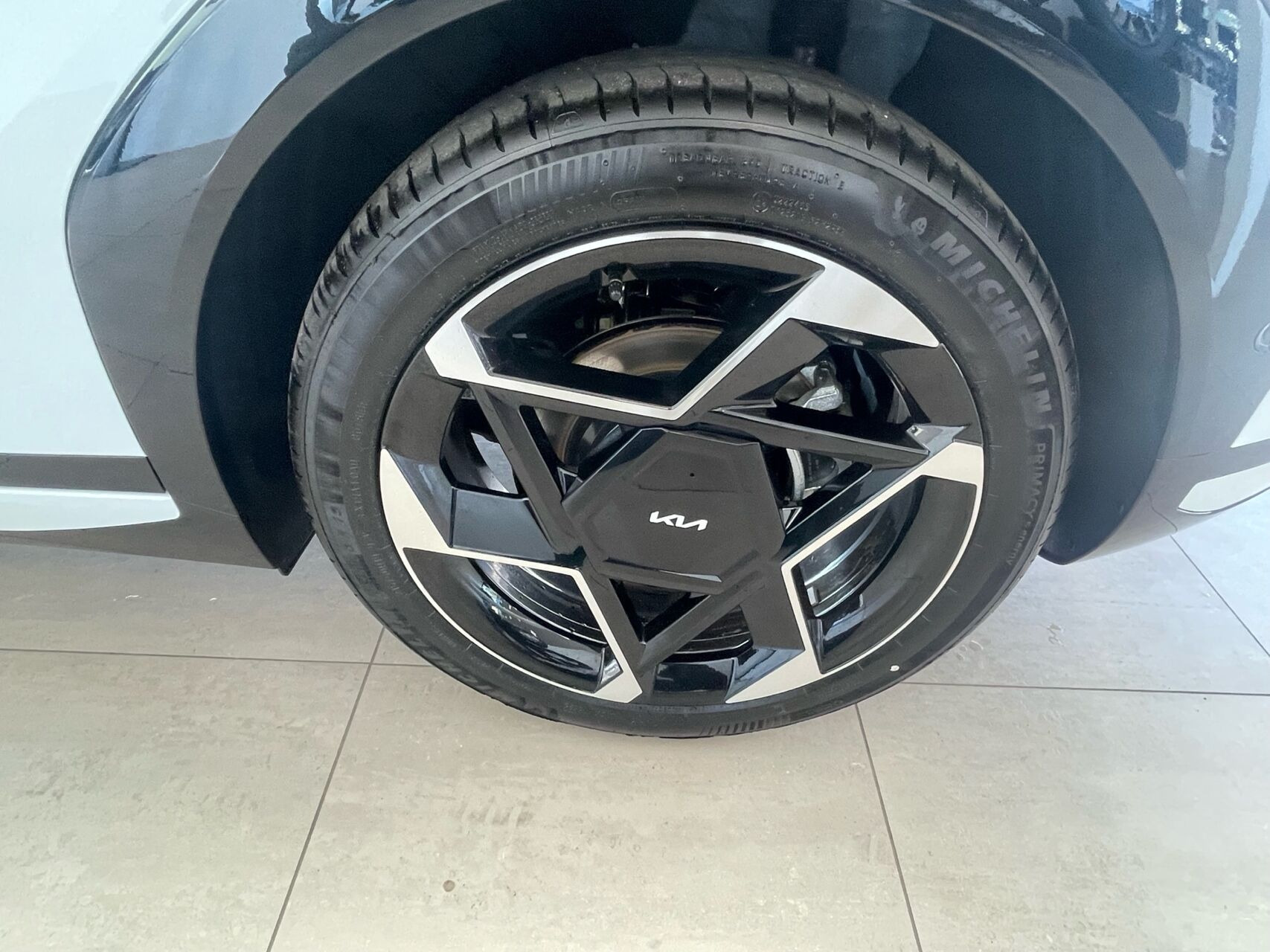 Hvid Kia EV4 fra 2026