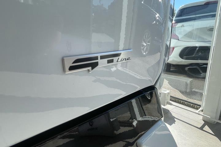 Hvid Kia EV4 fra 2026