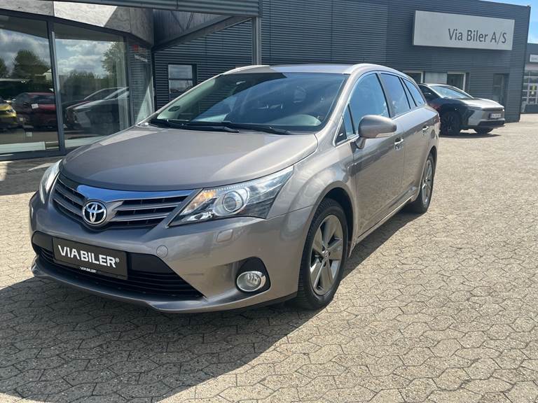 Toyota Avensis 1,8 Touring Sports VVT-I T2 Premium 147HK Stc 6g
