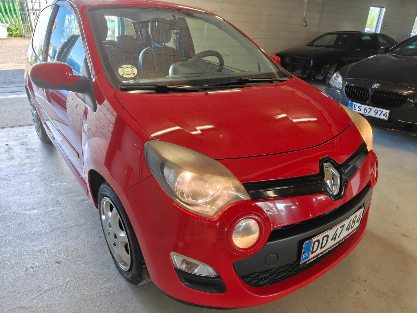 Gul Renault Twingo fra 2014