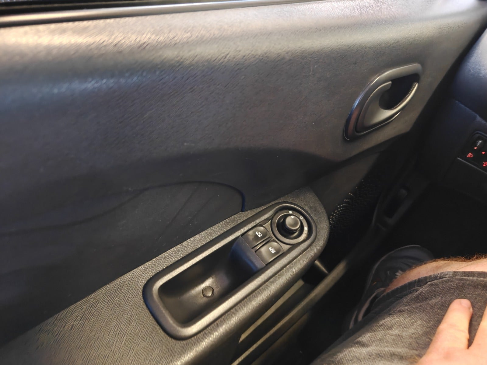 Gul Renault Twingo fra 2014