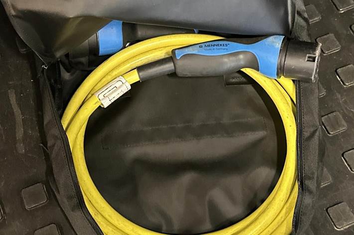 Sort Mercedes EQA250 fra 2022