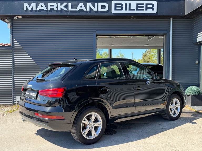 Audi Q3 2,0 TDi 150 S-tr.
