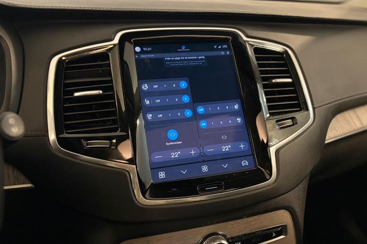 Sort Volvo XC90 fra 2023