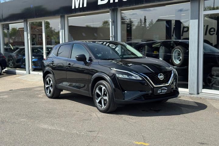 Sort Nissan Qashqai fra 2021