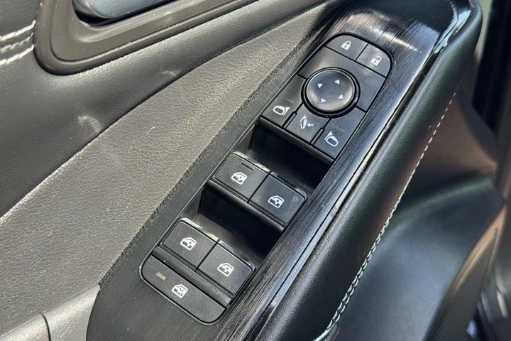 Sort Nissan Qashqai fra 2021