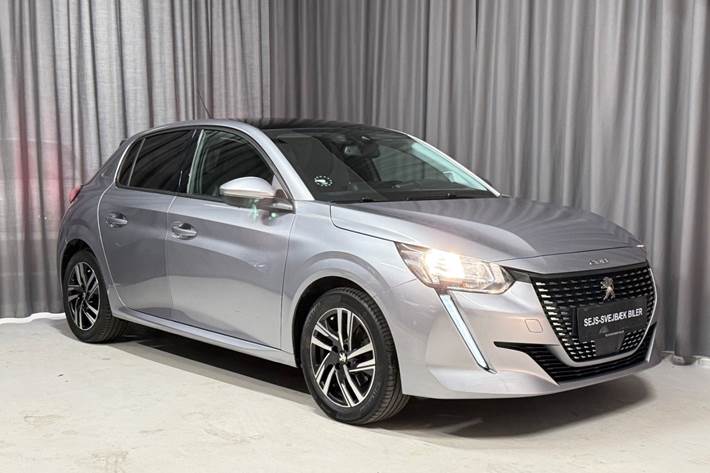 Sølv Peugeot 208 fra 2020