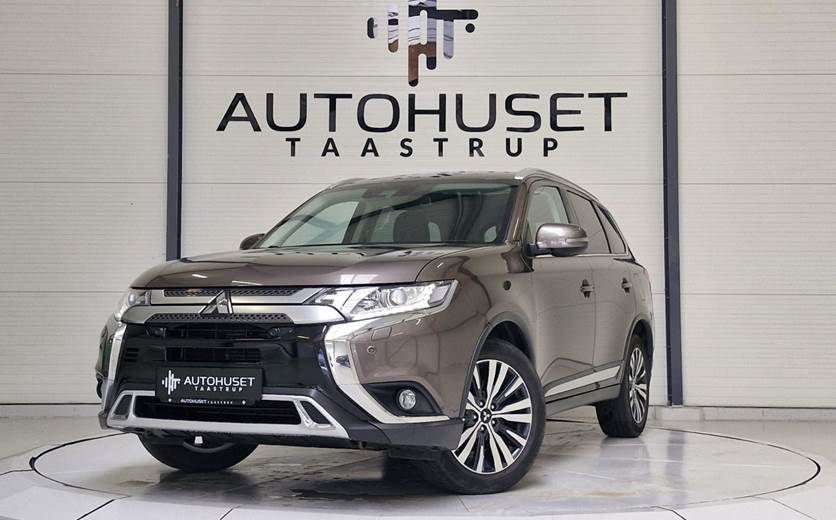 Mitsubishi Outlander 2,0 Intense+ CVT 4WD